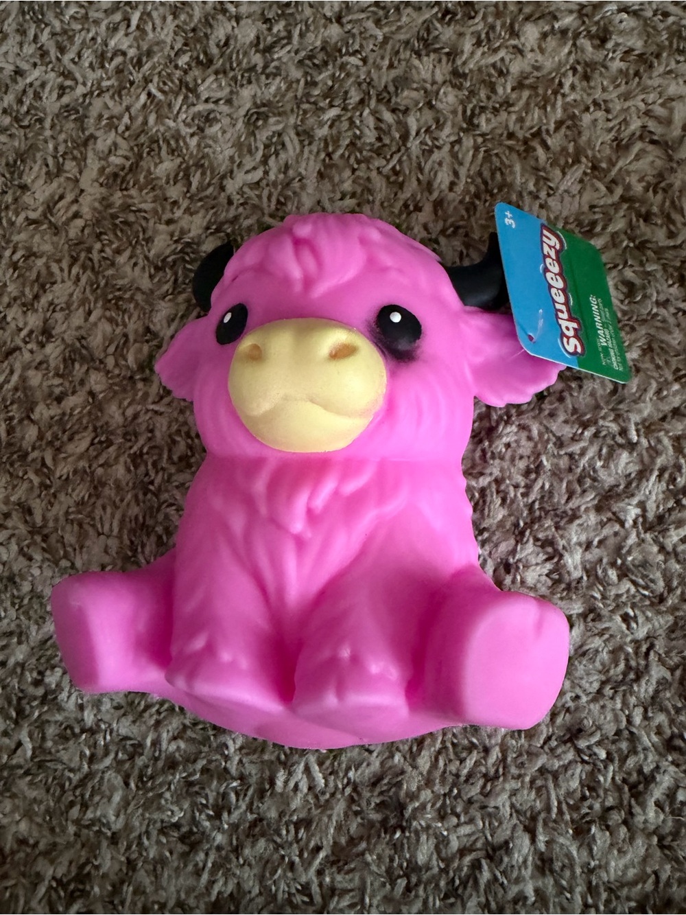 Squeeezy Highland Cow Toy - Pink